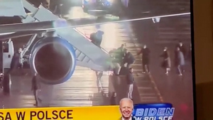 Член делегации Байдена выпал из самолёта после приземления в Польше