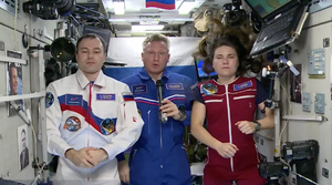 Космонавты с МКС пожелали россиянам крепкого здоровья и счастья в День защитника Отечества