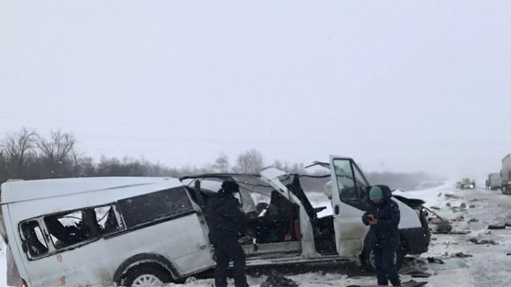 Пять человек погибли в результате ДТП с автобусом в Самарской области