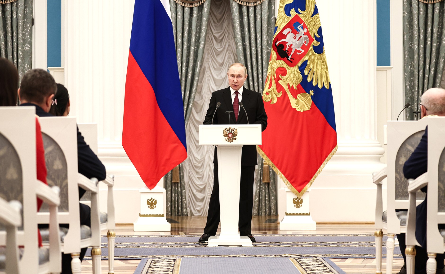 Песков ответил на вопрос об обращении Путина в годовщину СВО