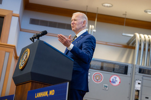 В США объяснили отсутствие переговоров Байдена и Си Цзиньпина