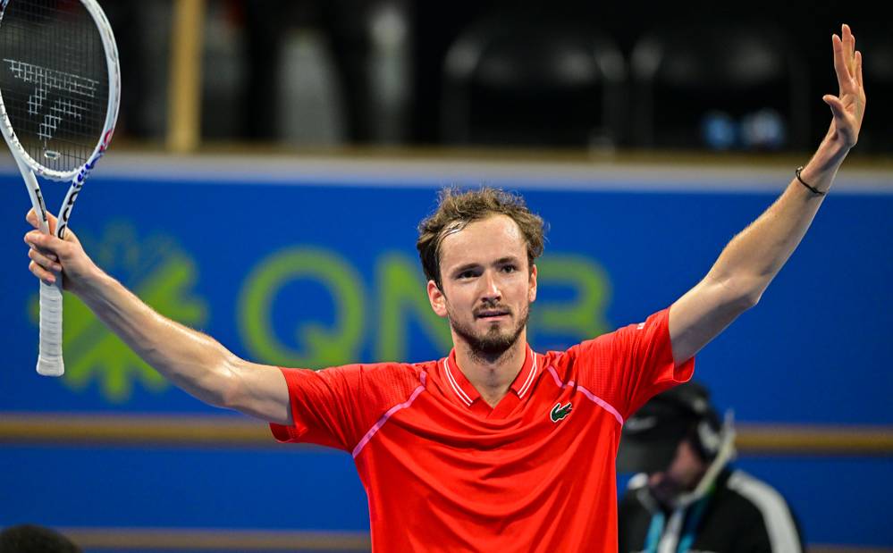 Теннисист Даниил Медведев выиграл турнир АТР в Дохе