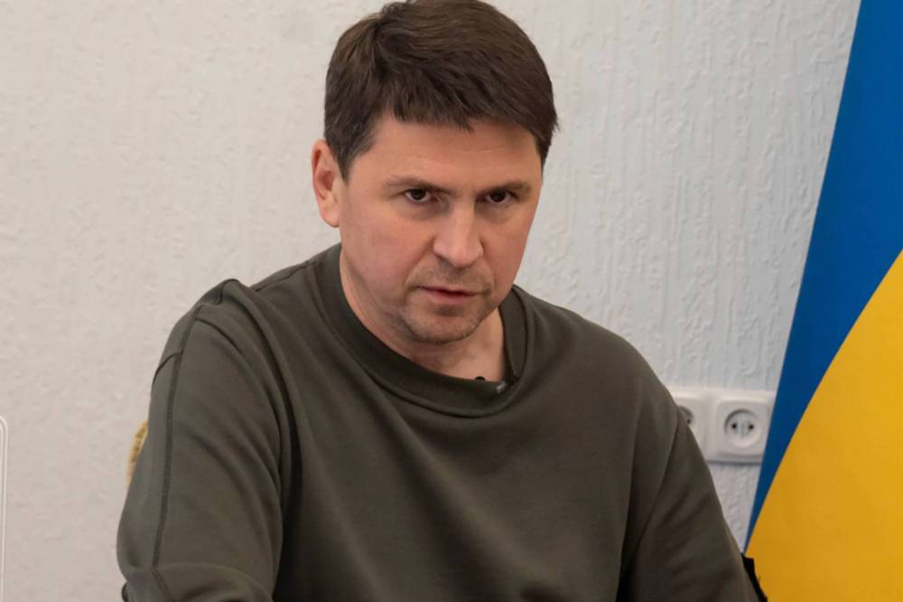 Подоляк заявил Маску, что на Украине никогда не было переворотов