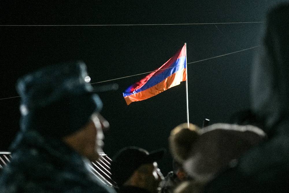 Российские миротворцы эвакуировали из Нагорного Карабаха 49 граждан