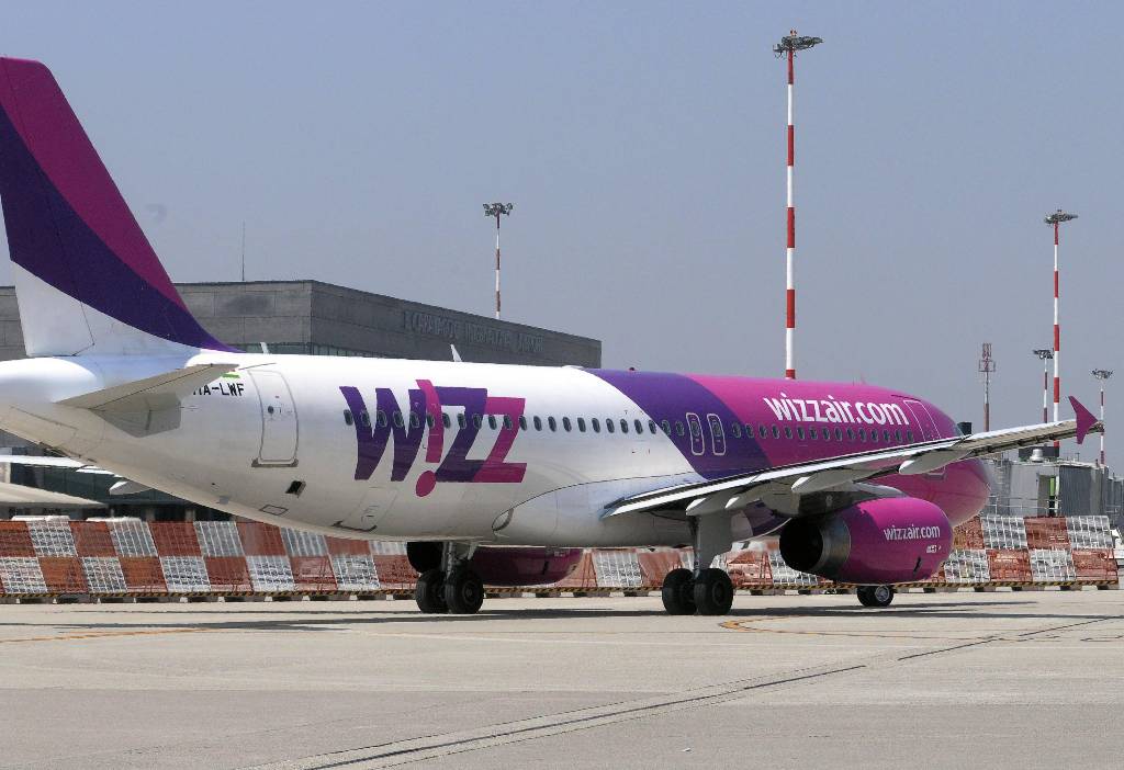 Самолёты Wizz Air временно перестанут летать в Кишинёв из-за 