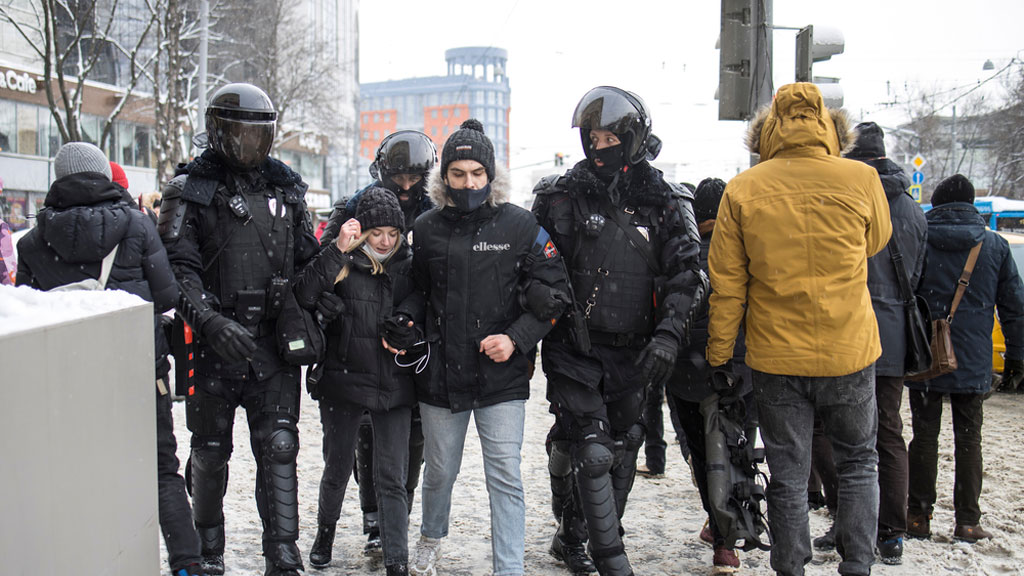Более 350 подростков задержали после драк в Москве, главари ЧВК Рёдан оказались потерпевшими