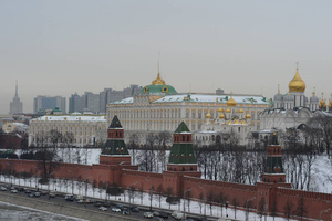 Кремль не стал комментировать сообщения СМИ об "атаке" на аэродром под Минском