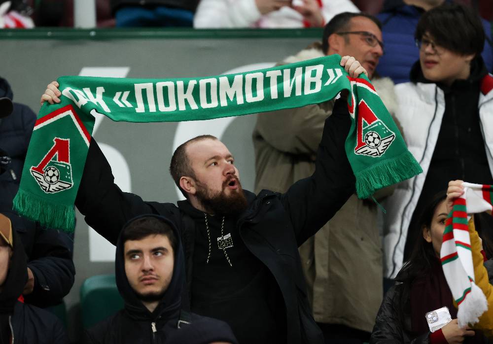 КДК РФС оценит матерные кричалки болельщиков в матче Спартака и Локомотива