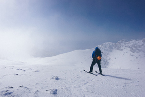 Радуют и погода, и цены: Названы лучшие российские курорты для катания на лыжах в феврале