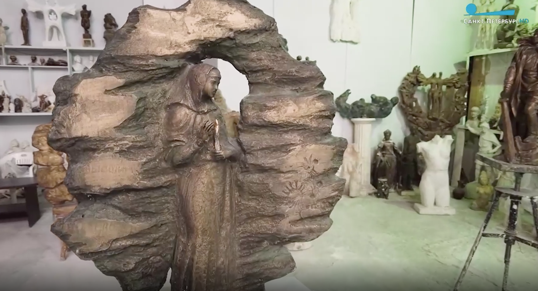 В Петербурге показали проект памятника сёстрам милосердия