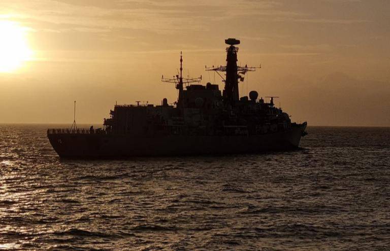Британские моряки отравились питьевой водой после ошибки инженера