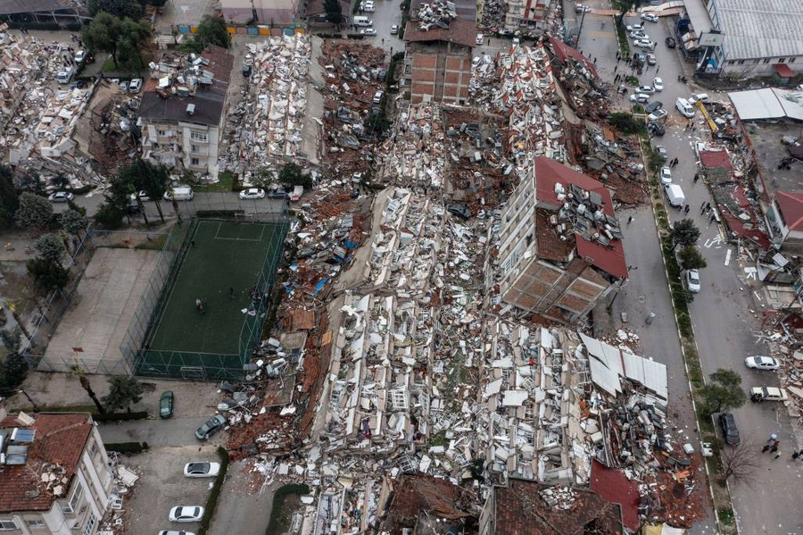 Последствия землетрясения в Турции. Обложка © Twitter / Bağzı Haber