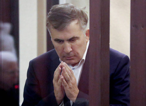 Грузинский суд отказал экс-президенту Саакашвили в освобождении по состоянию здоровья