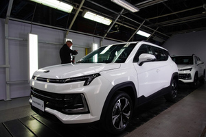 Продажи электрического "Москвича" начались в столице