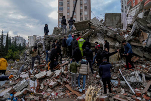 Один россиянин погиб в результате землетрясения в Турции