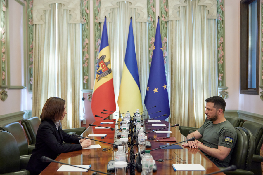 Владимир Зеленский с президентом Молдавии Майей Санду. Фото © Офис президента Украины