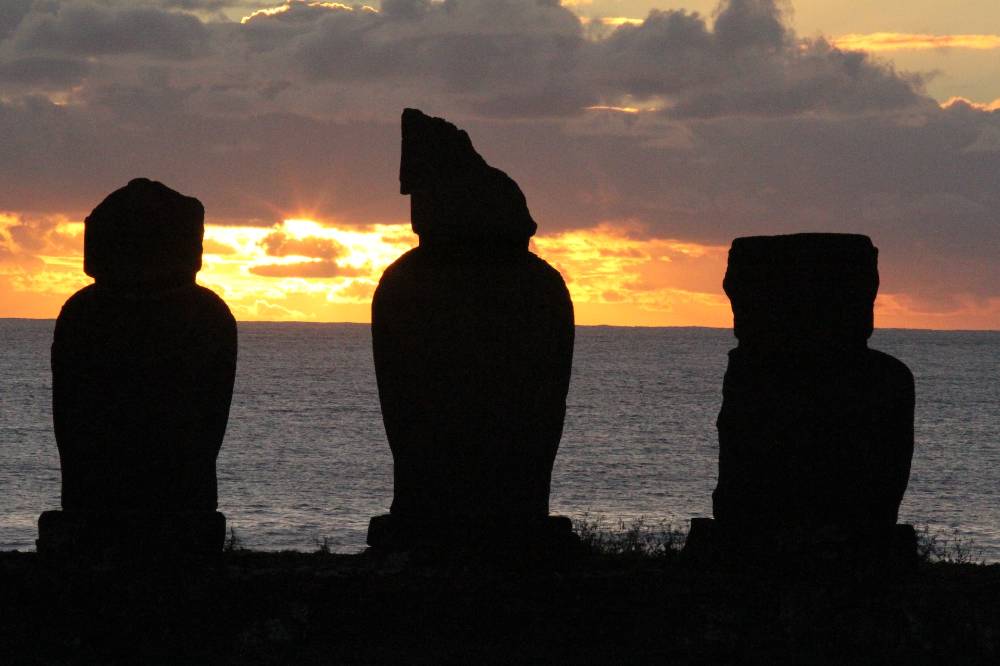 Ещё одну статую моаи нашли в высохшем озере на острове Пасхи