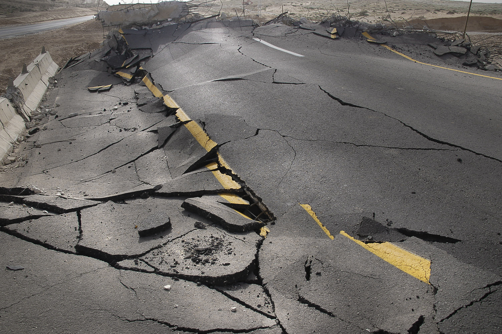 "Возможны большие жертвы": Геофизик предупредил о мощном землетрясении в Японии, которое может задеть Россию