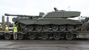 Почему Киев срочно хочет отправить танки "Челленджер-2" в Артёмовск