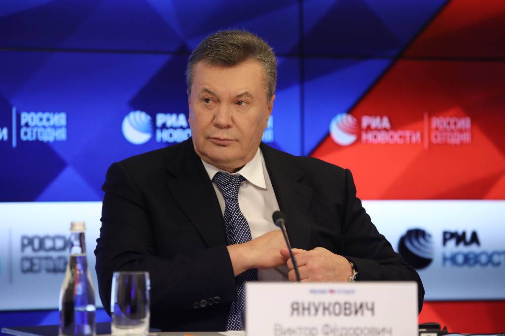 Януковича собрались заочно судить на Украине за подстрекательство к дезертирству