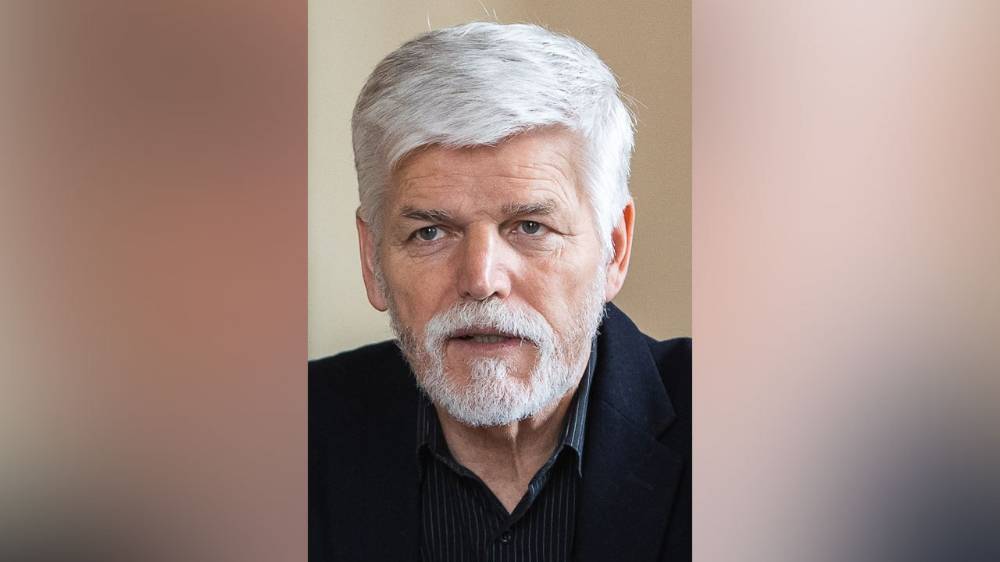 Президент Чехии Павел планирует в апреле посетить Украину