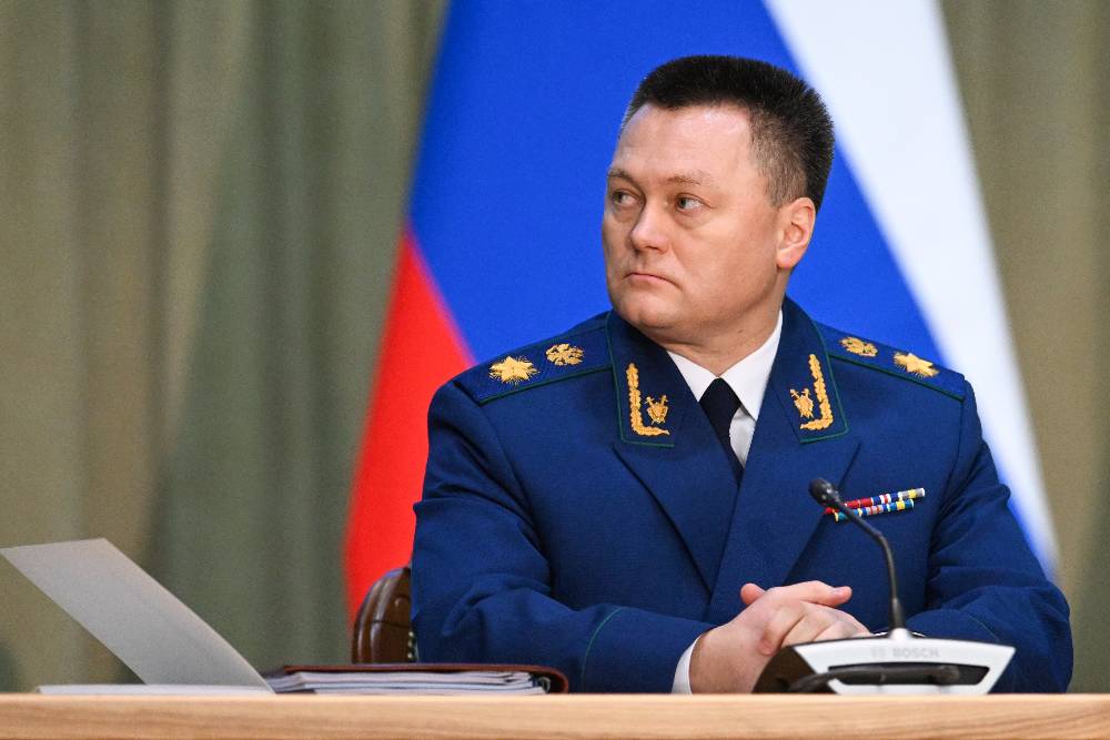 Генпрокурор Краснов заявил об участившихся фактах экстремизма и незаконного вывоза оружия