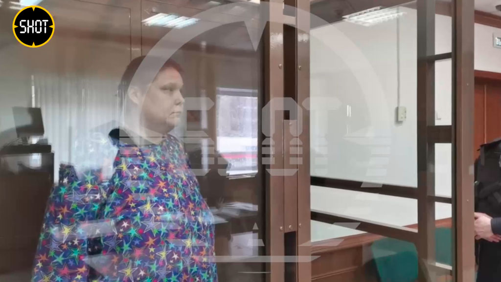Суд вновь отказал журналистке Баязитовой в освобождении из-под стражи