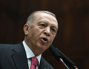 Эрдоган заявил о постоянном контакте с Путиным и Зеленским
