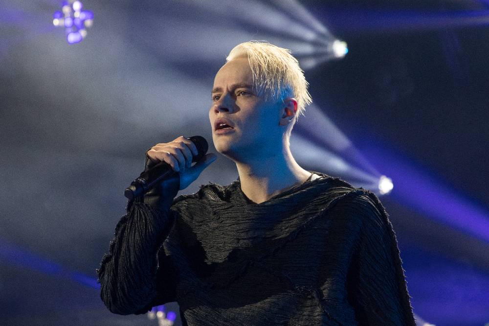 Певцу Shaman запретили въезд в Латвию