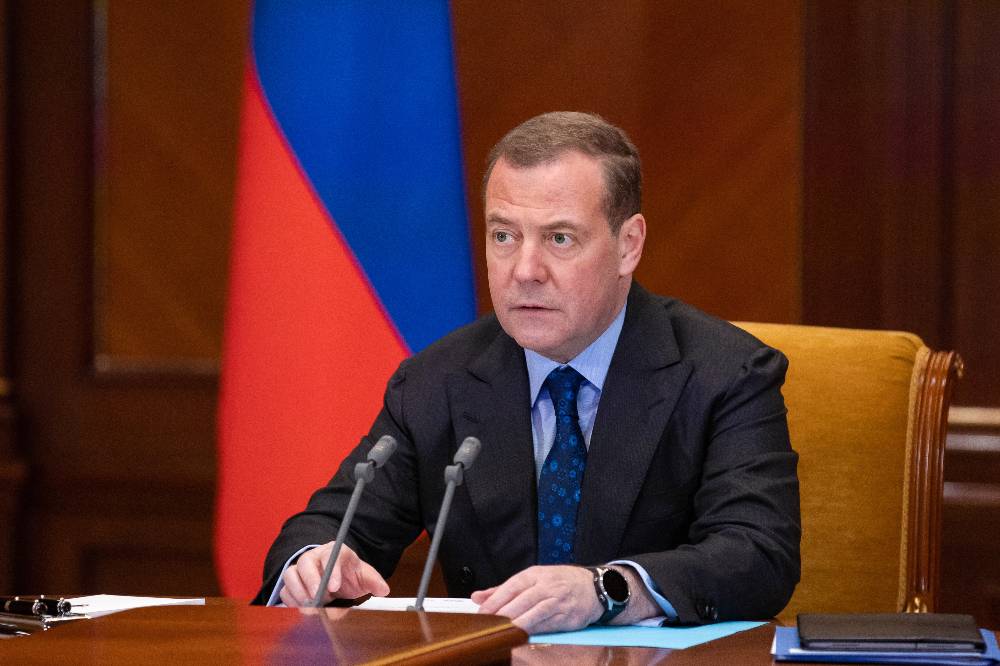 Медведев — об инциденте с БПЛА над Чёрным морем: Американцы вконец оборзели