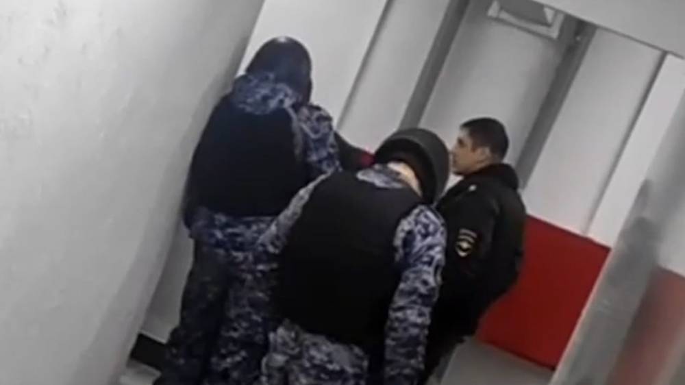 Подмосковный стрелок заявил полиции, что хотел устроить салют для соседей