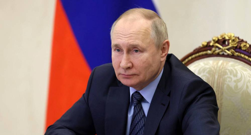 Песков анонсировал визиты Путина в регионы в РФ в ближайшие недели
