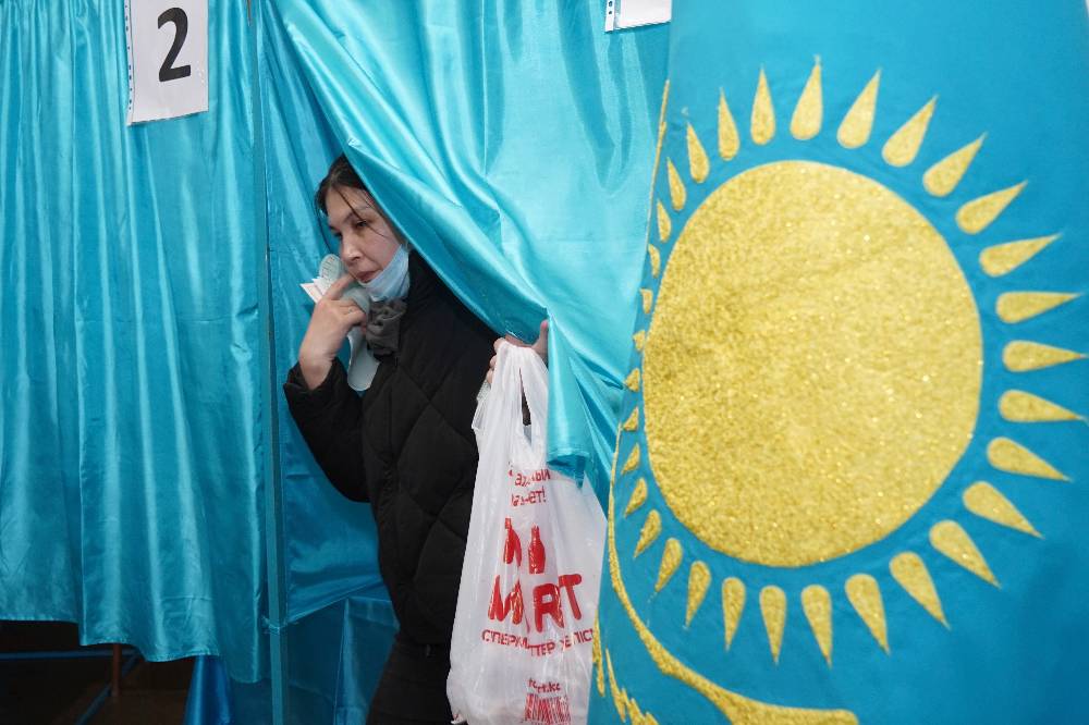 Шесть партий прошли в Парламент Казахстана по итогам внеочередных выборов