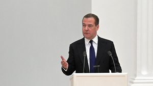 Медведев пригрозил запуском гиперзвуковой ракеты "Оникс" по зданию гаагского суда