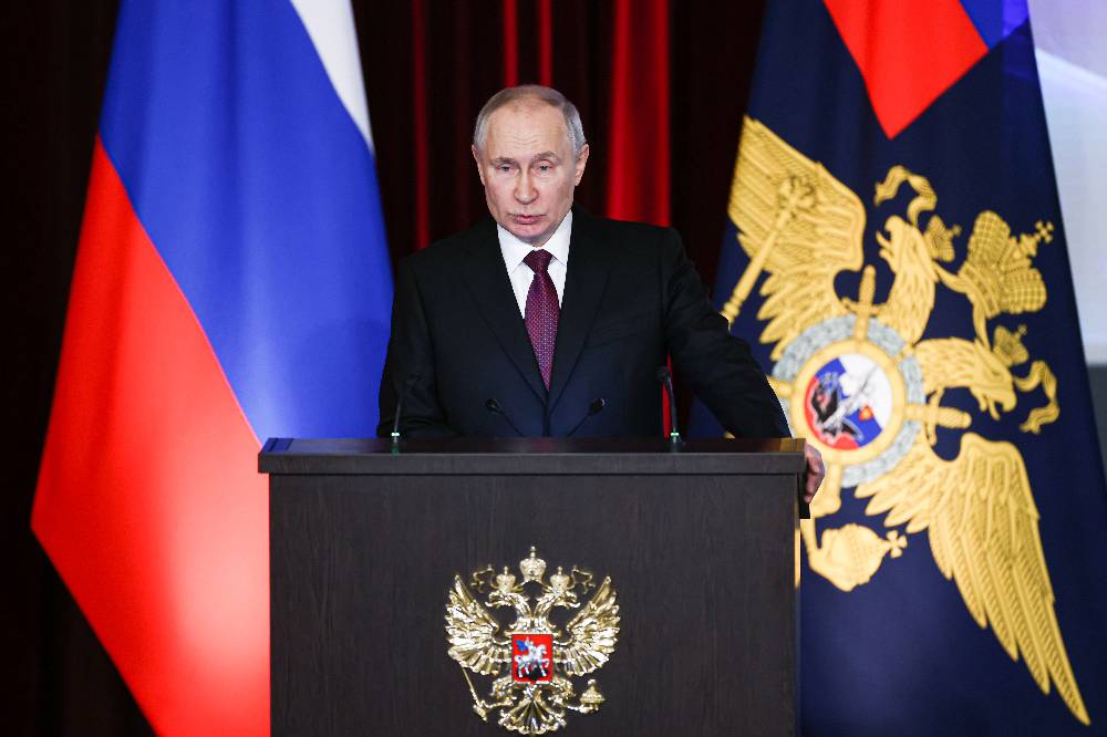 Путин призвал МВД контролировать обоснованность возбуждения дел против бизнесменов