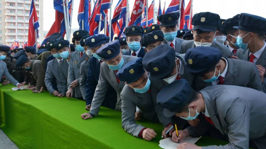 1,4 миллиона человек подали заявления на поступление на службу в Корейскую народную армию. Фото © ЦТАК