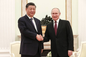 Си Цзиньпин назвал Путина дорогим другом во время встречи в Кремле