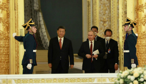 Песков турецкой пословицей описал отношения России и Китая