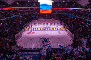 Федерации хоккея решила рассмотреть возвращение россиян на турниры через год