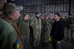 Командир "Ахмата": Зеленский физически не мог посетить позиции ВСУ в Артёмовске