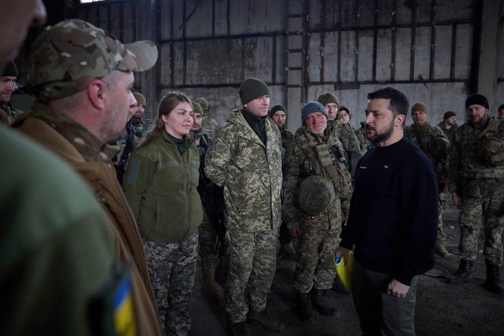 Командир Ахмата: Зеленский физически не мог посетить позиции ВСУ в Артёмовске