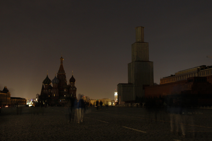 <p>Так выглядела Красная площадь без подсветки в "Час Земли". Фото © Агентство "Москва"</p>