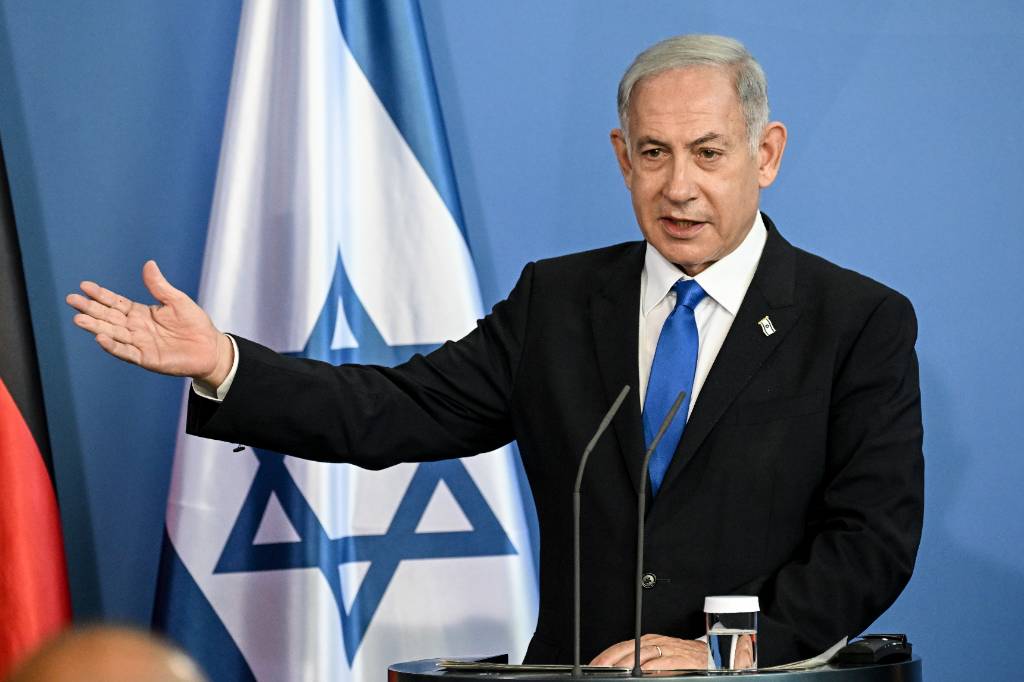 Премьер Израиля Нетаньяху не может вылететь в Лондон из-за демарша пилотов