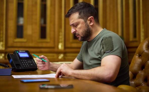 Зеленский заявил, что готов к разговору с Си Цзиньпином, но не получал такого предложения