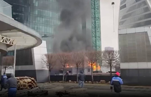 Трансформаторная будка загорелась возле "Москвы-Сити"