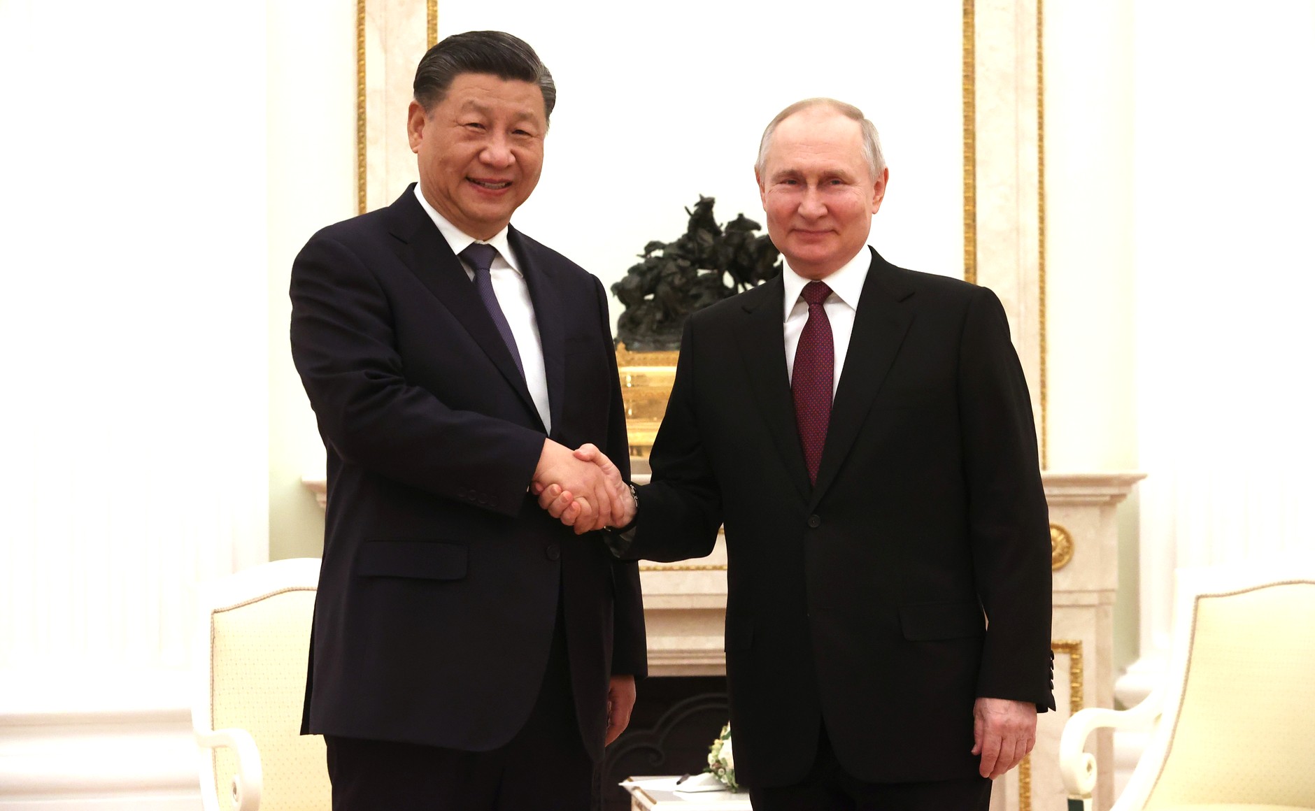 Песков: Долгие неформальные переговоры Путина и Си Цзиньпина говорят о настрое лидеров