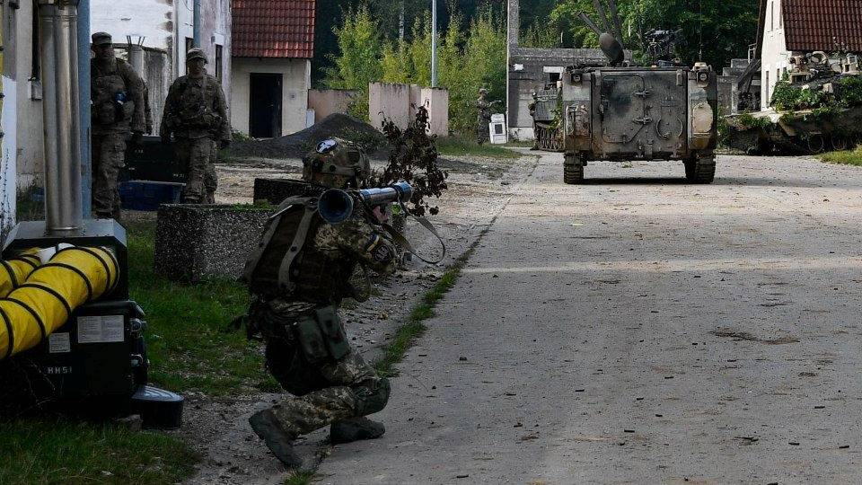 Власти Украины решили выселить жителей Авдеевки