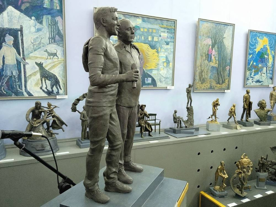 Памятник Юрию Шатунову и Сергею Кузнецову. Фото © VK / Типичный Оренбург