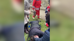 Служителя УПЦ госпитализировали после нападения раскольников на храм в Ивано-Франковске