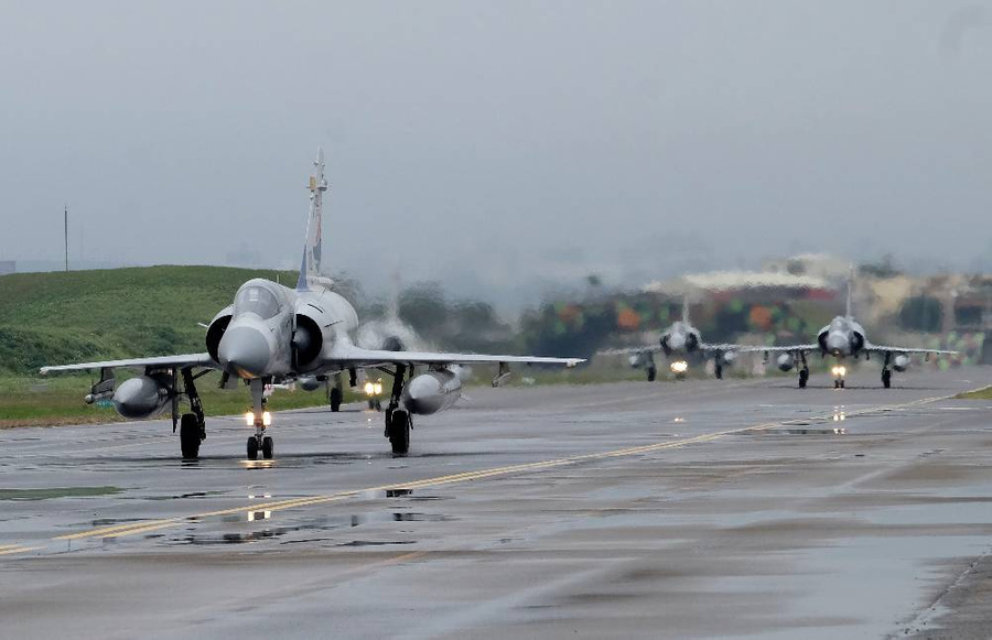 Истребители Mirage 2000. Фото © ТАСС / AP / Johnson Lai 